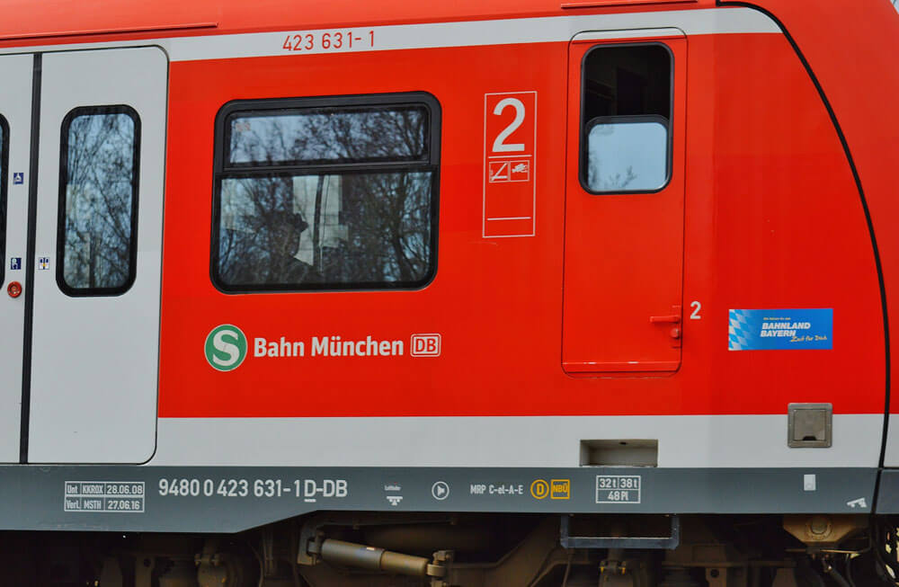 Paketversand durch Nahverkehr